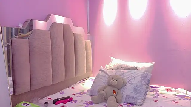 AndreaSweet2 online show from July 28, 7:39 pm