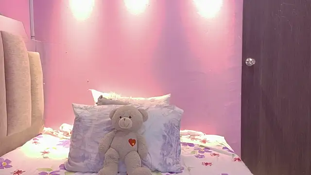 AndreaSweet2 online show from July 29, 7:45 pm