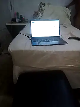 Snapshot of Ghost5943 chatting on November 2, 10:01 pm Ghost5943 online show from November 2, 10:01 pm