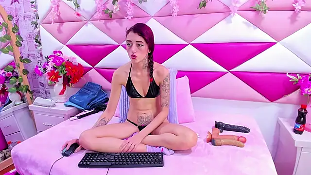 Snapshot of _Maleja_19_ chatting on October 25, 3:14 am Maleja 19 online show from October 25, 3:14 am