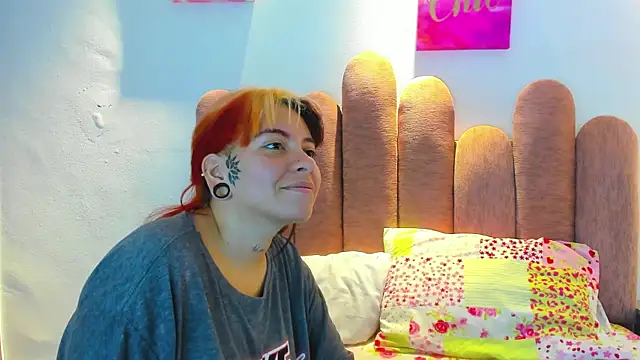 Snapshot of Lily666_ chatting on September 19, 1:34 pm Lily666 online show from September 19, 1:34 pm