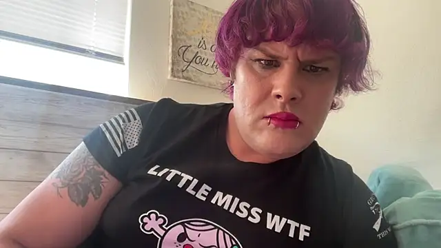 Julietserenity online show from October 17, 8:00 pm