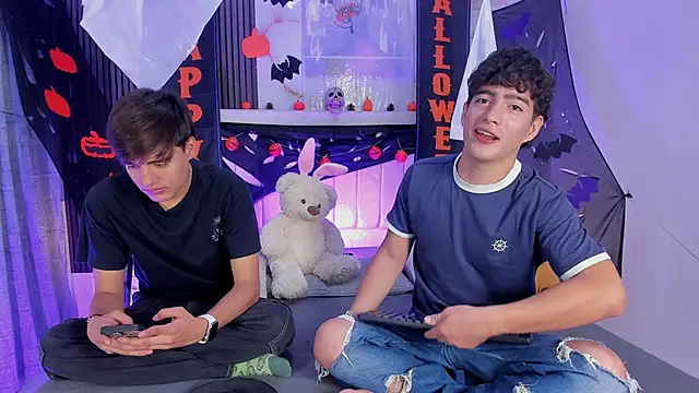 Snapshot of sweet_petter chatting on October 26, 1:06 pm sweet petter online show from October 26, 1:06 pm