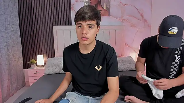 Snapshot of sweet_petter chatting on November 29, 1:03 pm sweet petter online show from November 29, 1:03 pm