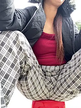 Huong-Ly online show from December 20, 2:51 am