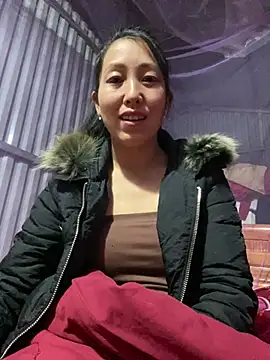 Huong-Ly online show from January 11, 3:06 pm