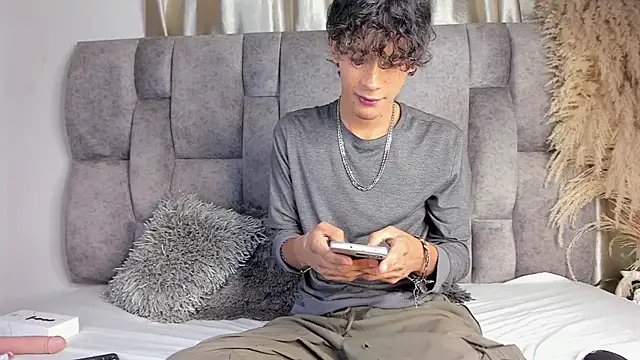 d3rke 666 online show from November 5, 4:12 am