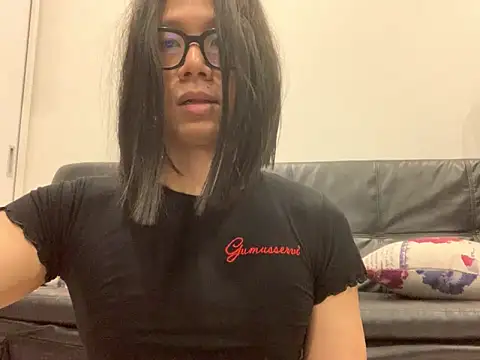 Snapshot of AnnaCR666 chatting on November 22, 8:35 am AnnaCR666 online show from November 22, 8:35 am