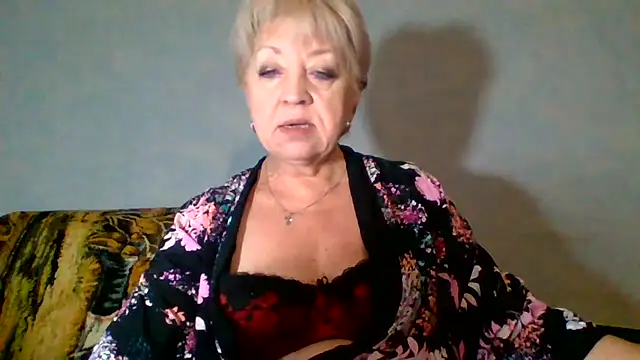DianaQDream online show from March 19, 3:32 am
