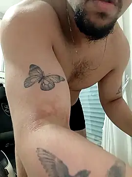 a23c43 online show from February 28, 10:55 pm