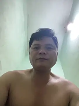 hotboy2x online show from June 7, 10:35 pm
