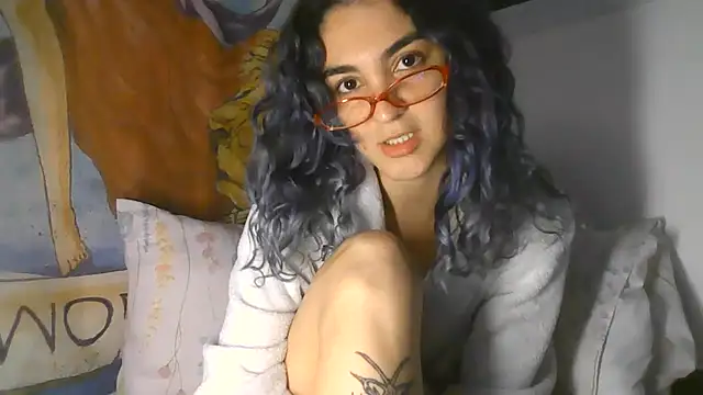 peetitefairy online show from July 20, 5:22 am