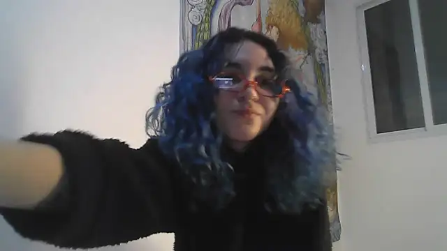 peetitefairy online show from July 30, 5:39 am