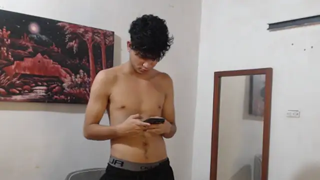 alice julls online show from November 14, 7:23 pm