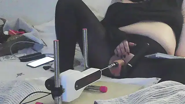 honey47 online show from November 25, 7:36 pm