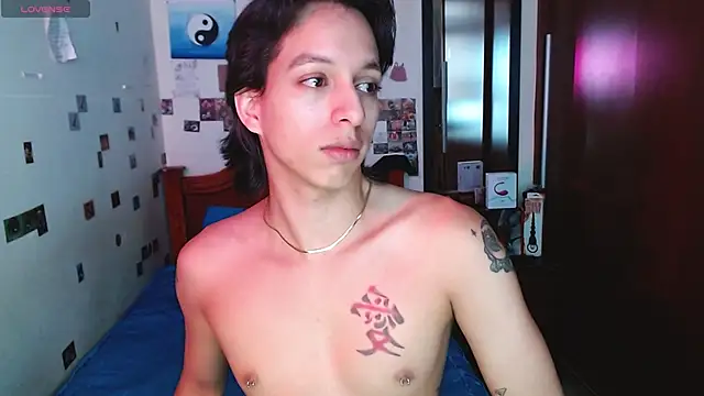 DannyPhantom555 online show from October 2, 5:53 pm