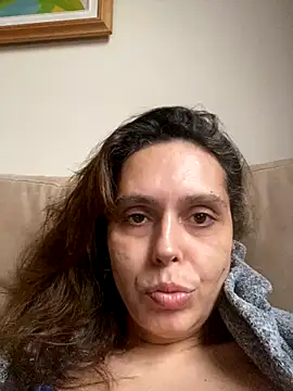 Snapshot of SashaMuller89 chatting on December 19, 8:38 pm SashaMuller89 online show from December 19, 8:38 pm