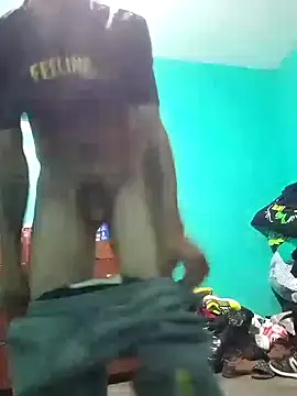 Snapshot of TragicAirplane168 chatting on October 19, 7:31 am TragicAirplane168 online show from October 19, 7:31 am