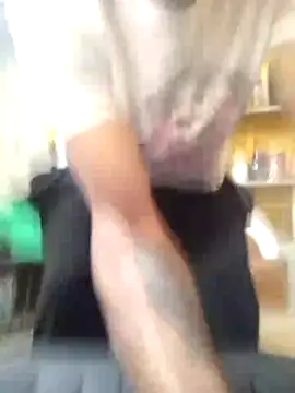 Snapshot of TragicAirplane168 chatting on November 29, 8:23 pm TragicAirplane168 online show from November 29, 8:23 pm