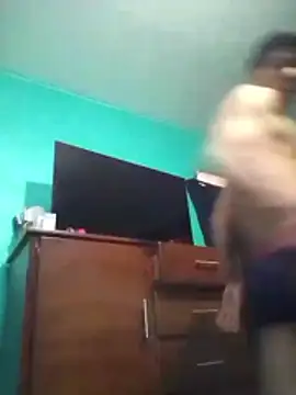 Snapshot of TragicAirplane168 chatting on January 31, 9:46 pm TragicAirplane168 online show from January 31, 9:46 pm