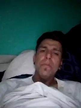 Snapshot of TragicAirplane168 chatting on February 22, 11:47 pm TragicAirplane168 online show from February 22, 11:47 pm