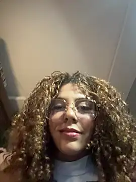 hannachris- online show from March 1, 2:13 am