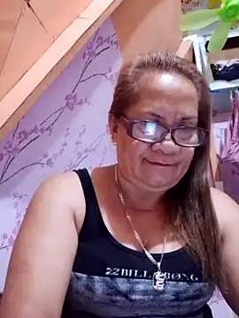 vickyhot1966 online show from June 5, 7:52 pm