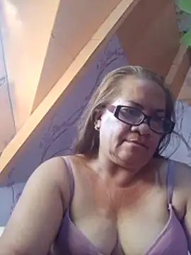 vickyhot1966 online show from June 11, 10:52 pm