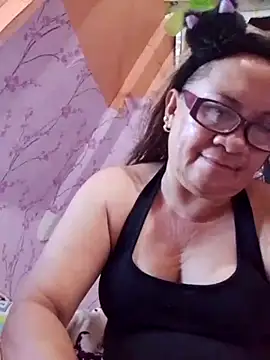 vickyhot1966 online show from June 18, 8:03 am