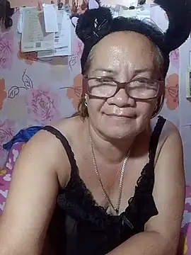 vickyhot1966 online show from July 7, 8:13 pm