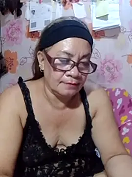 vickyhot1966 online show from July 9, 2:43 pm