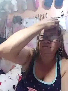 vickyhot1966 online show from July 15, 2:00 pm