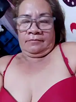 vickyhot1966 online show from July 22, 9:50 pm