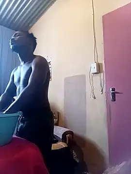 Hood Bouy online show from November 24, 6:13 am