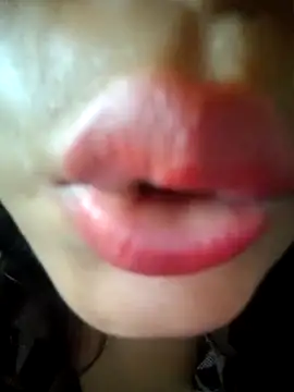 Hott Muskan online show from May 3, 10:32 am