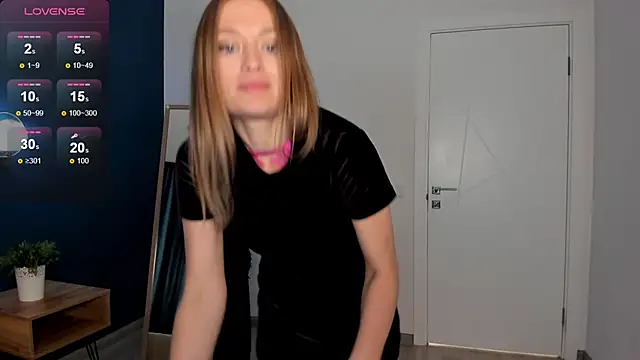 EvelynPoole online show from September 13, 1:27 am