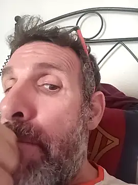 gigolobcn online show from March 7, 10:23 am