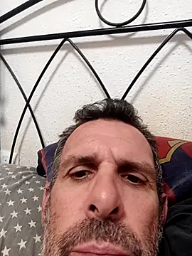 gigolobcn online show from April 25, 4:37 am