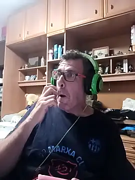 gigolobcn online show from May 25, 2:39 am
