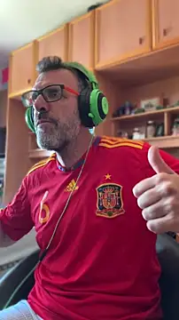 gigolobcn online show from June 12, 1:32 pm