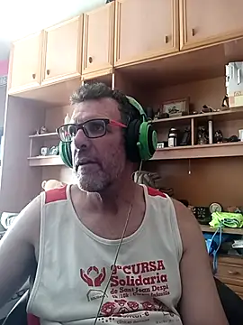 gigolobcn online show from July 25, 1:08 pm