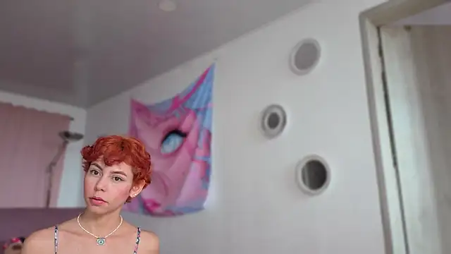 colette e online show from November 17, 6:35 pm