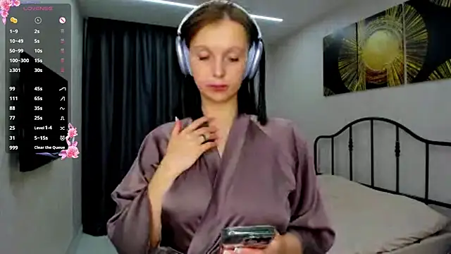 AfraBabyGills online show from July 13, 7:49 pm