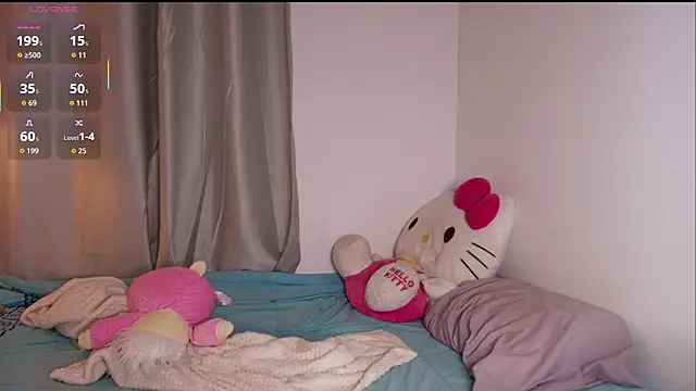 Snapshot of dulceangel__ chatting on November 11, 4:01 am dulceangel online show from November 11, 4:01 am