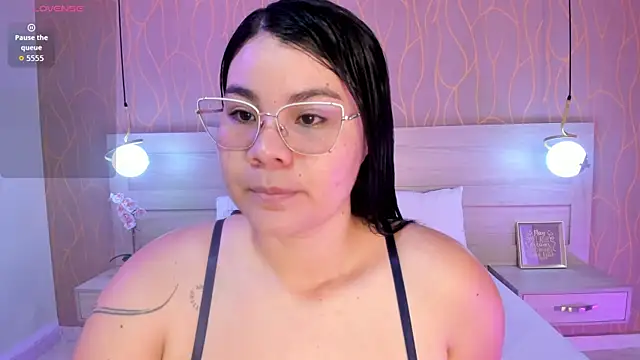 bumyrose online show from June 19, 12:09 pm
