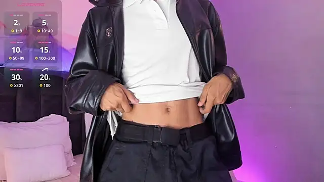 Snapshot of Phillicious__ chatting on October 21, 11:27 pm Phillicious online show from October 21, 11:27 pm