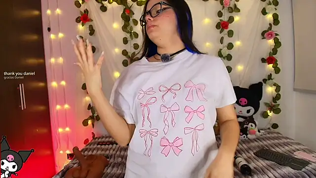 cutee andrea online show from January 7, 2:36 am