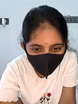 Snapshot of Your-Vedika chatting on October 4, 7:17 am Your-Vedika online show from October 4, 7:17 am