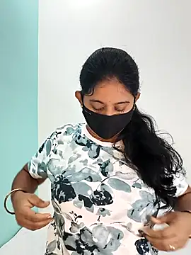 Snapshot of Your-Vedika chatting on December 4, 7:28 am Your-Vedika online show from December 4, 7:28 am