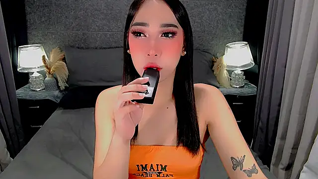 kisha greyson online show from February 14, 6:48 pm